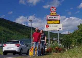 [:de]Wo man mit Mineralwasser duscht.[:en]Where expensive mineral water comes out of the tap