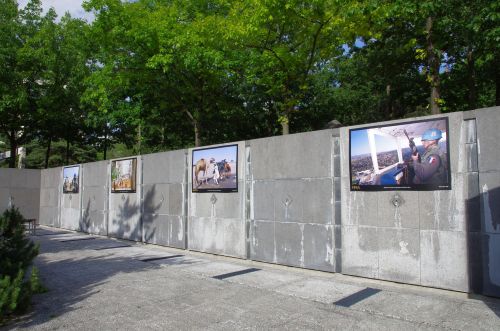 Fotoausstellung über französische Auslandseinsätze