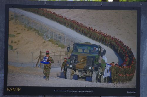 Fotoausstellung über französische Auslandseinsätze
